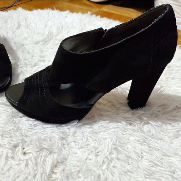 Banana republic peep toe booties - Picture 8 of 13